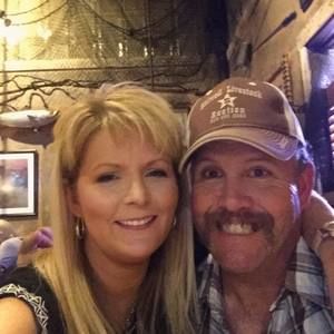 Meet your Posher, Toni